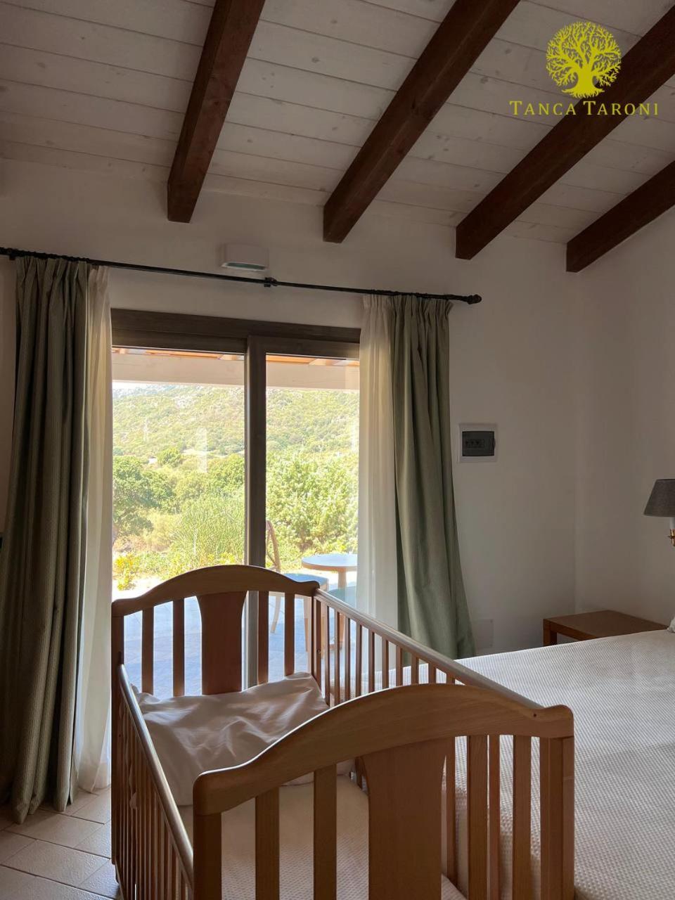 Agriturismo Bed And Breakfast Tanca Taroni Telti ภายนอก รูปภาพ