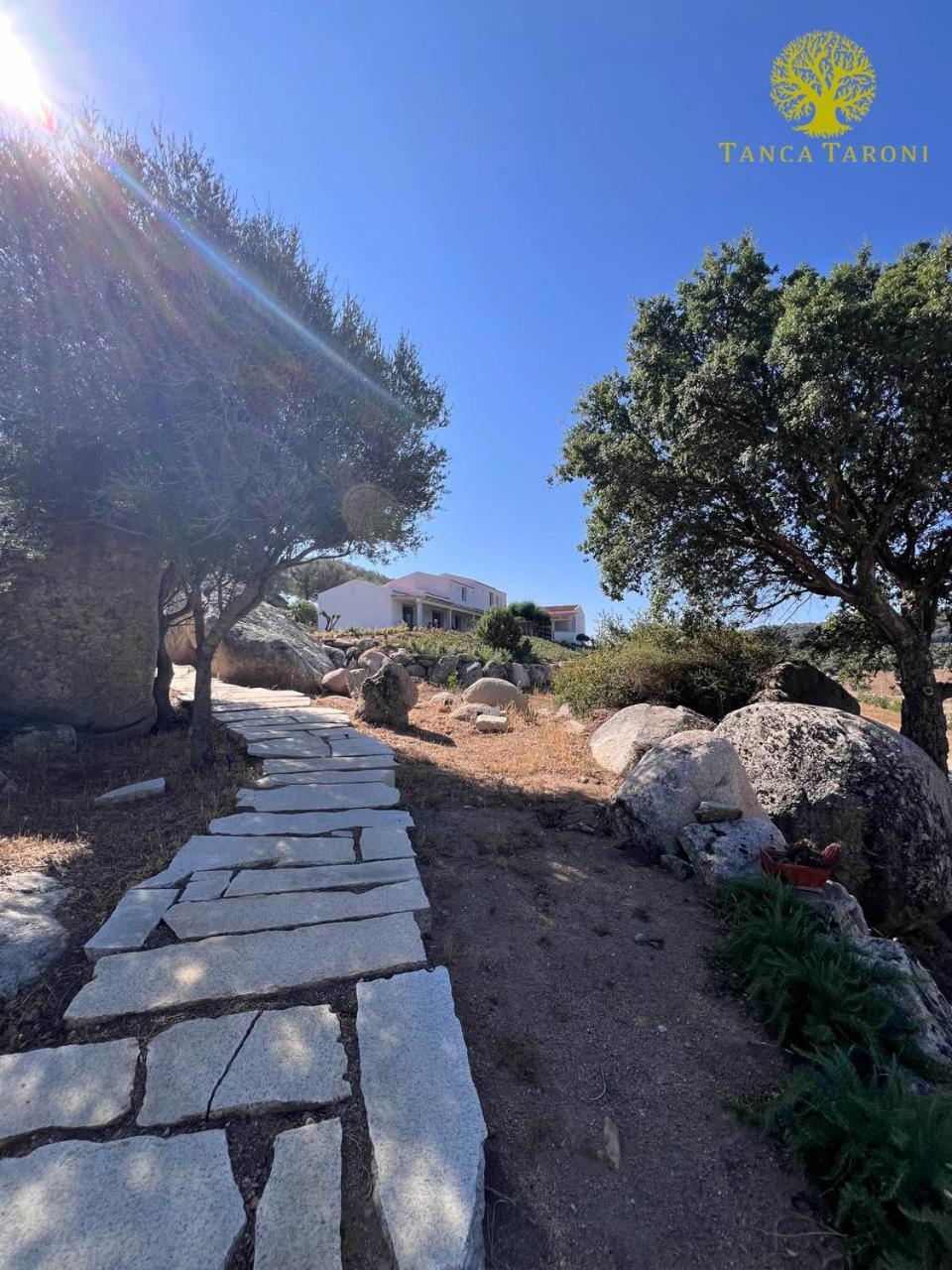 Agriturismo Bed And Breakfast Tanca Taroni Telti ภายนอก รูปภาพ