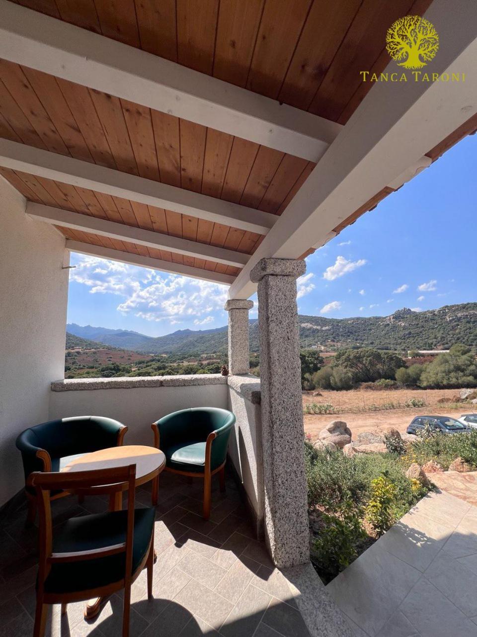 Agriturismo Bed And Breakfast Tanca Taroni Telti ภายนอก รูปภาพ